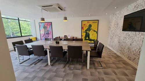 Thumbnail image of meeting_room at Boutique Workplaces Saunders House