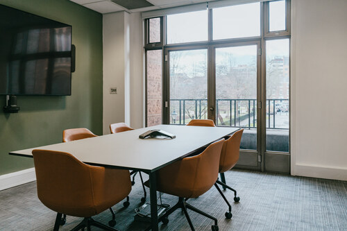 Meeting room for hire in Leeds in Park House 