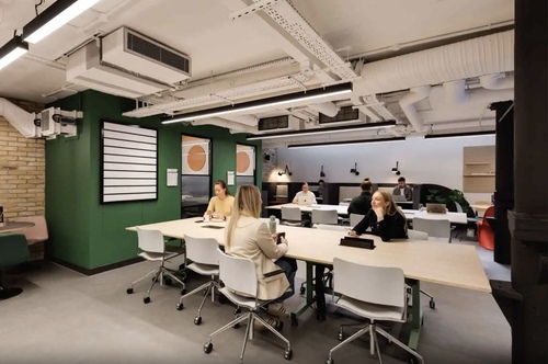 Thumbnail image of desk at Work.Life Clerkenwell Green