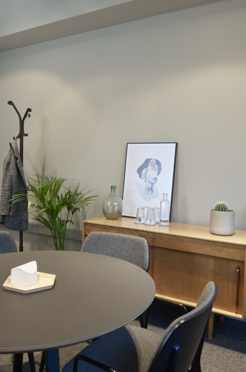 Thumbnail image of meeting_room at FORA No. 1 Aire Street