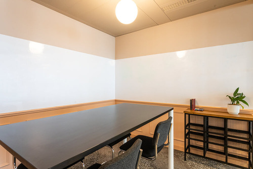 Thumbnail image of meeting_room at beyond Aldgate Tower 