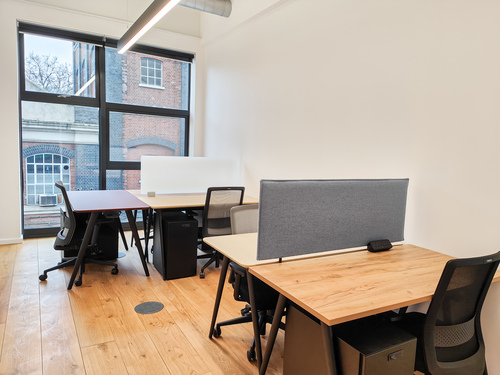Thumbnail image of private_office at Us&Co Stratford
