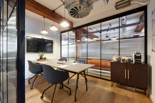 Meeting room for hire in Edinburgh in Clockwise Edinburgh Leith 