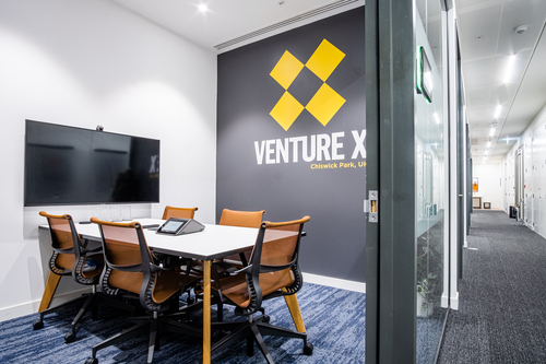 Thumbnail image of meeting_room at Venture X Chiswick Park