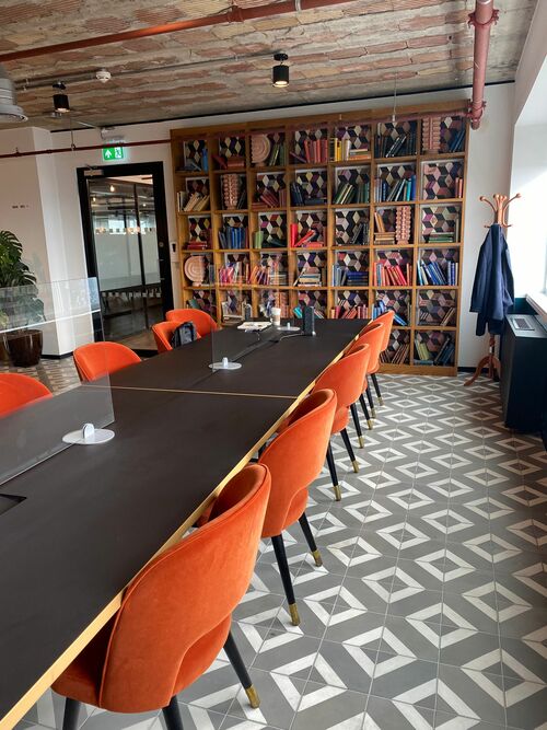 Thumbnail image of desk at Mindspace Hammersmith