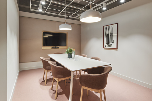 Meeting room for hire in Canary Wharf in TYPE Sierra Quebec Bravo