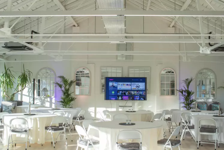  in The New White Loft