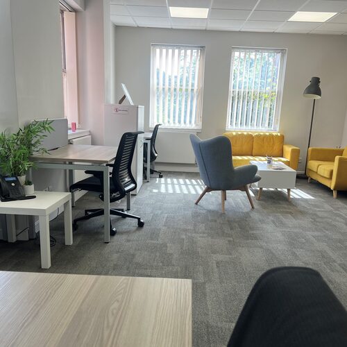 Thumbnail image of desk at Devonshire