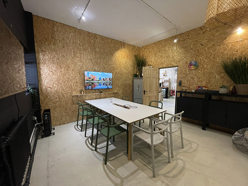 Thumbnail image of meeting_room at Keyboards & Dreams