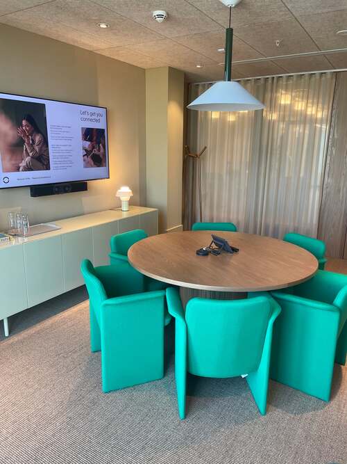 Thumbnail image of meeting_room at Fora The Jellicoe