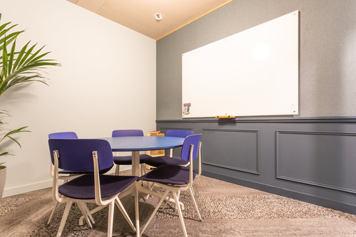 Thumbnail image of meeting_room at beyond Aldgate Tower 