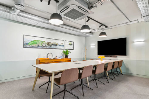 Thumbnail image of meeting_room at Huddle   Fulham