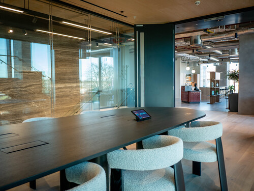 Thumbnail image of meeting_room at One Station Hill