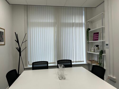 Meeting room for hire in Victoria in Citibase London Victoria Palace Street 