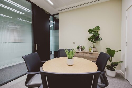 Thumbnail image of meeting_room at Orega Ingenuity House