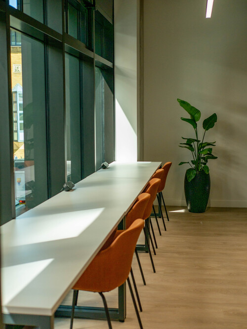 Thumbnail image of desk at Newflex Tide Bankside