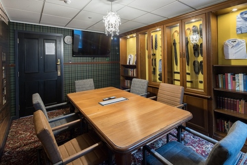 Thumbnail image of meeting_room at Desklodge House 