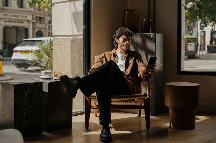  in LABS Hogarth House