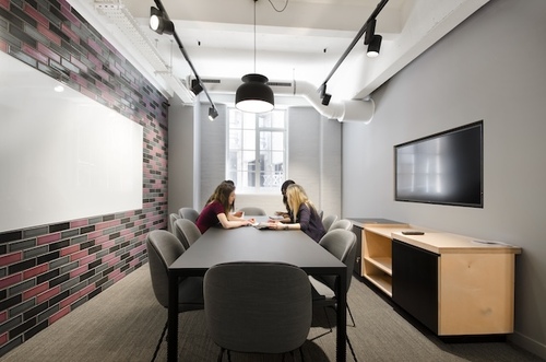 Thumbnail image of meeting_room at Cargo Works