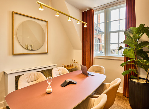 Thumbnail image of meeting_room at 162 Buckingham Palace Road