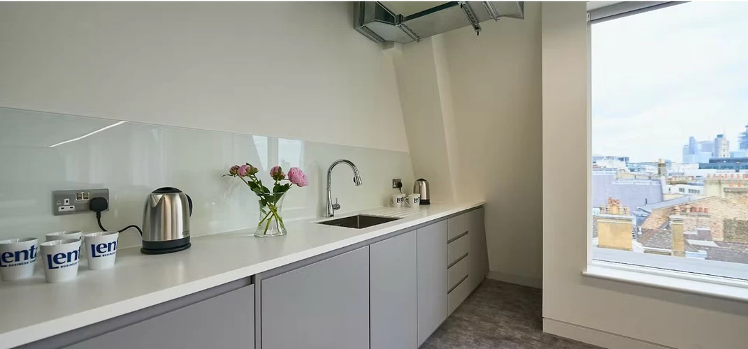 Reception in Thanet House