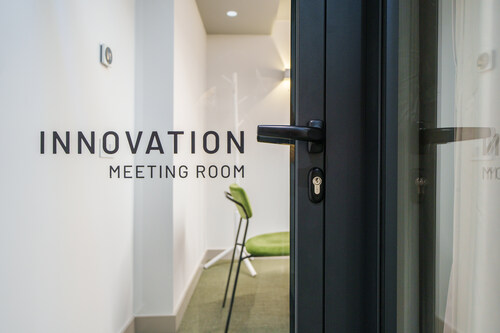 Thumbnail image of meeting_room at Vertical Coworking Firmeza