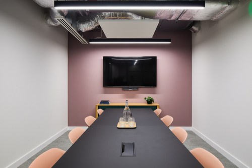 Thumbnail image of meeting_room at HubHub Worship Square