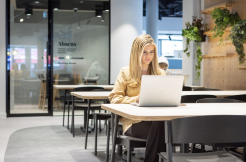 Thumbnail image of desk at Landmark Kings Cross