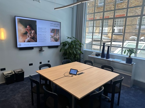 Thumbnail image of meeting_room at Douglas House