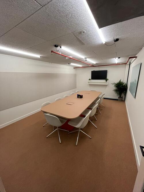 Thumbnail image of meeting_room at Oneder White City