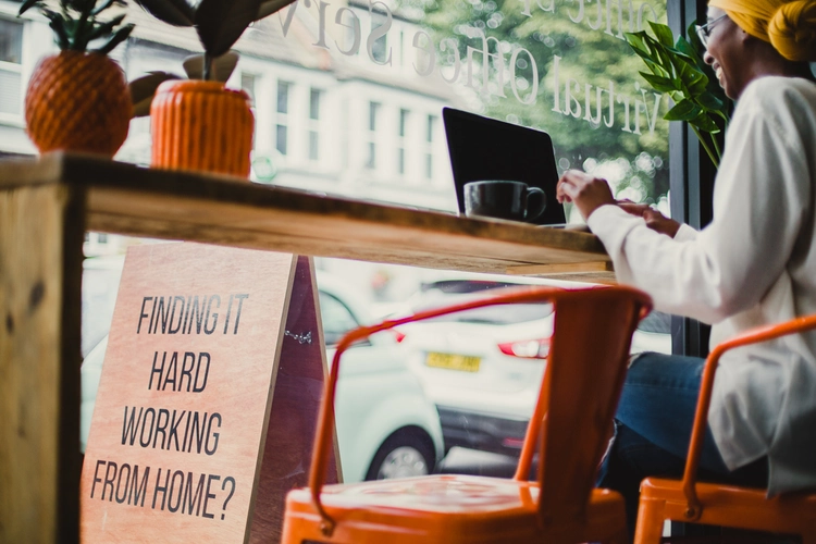 Hot desk area at Space 282