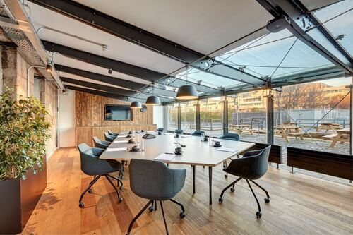 Meeting room for hire in Edinburgh in Clockwise Edinburgh Leith 