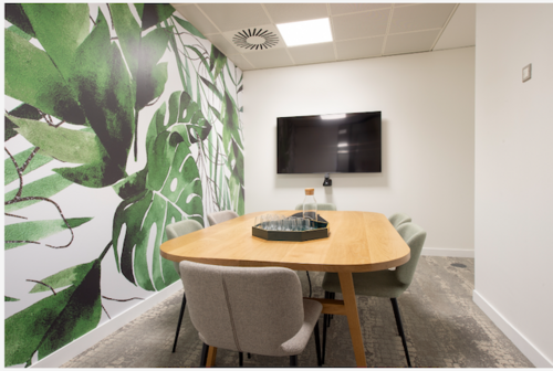 Thumbnail image of meeting_room at Rplus