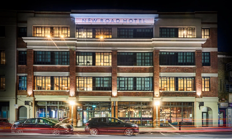 Outside view of New Road Hotel