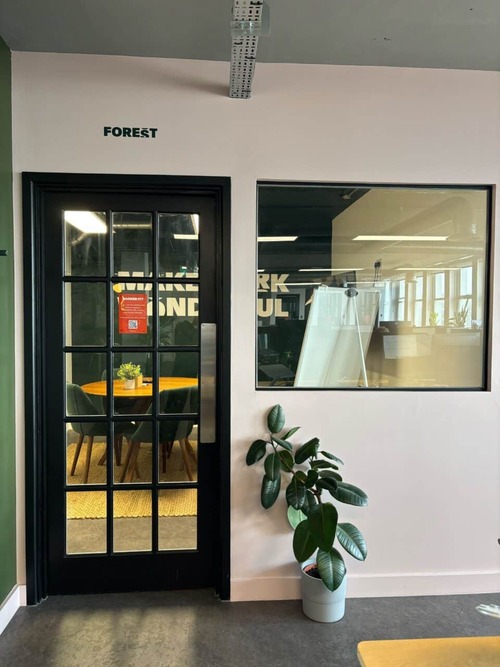 Thumbnail image of meeting_room at PLATF9RM Brighton Tower Point