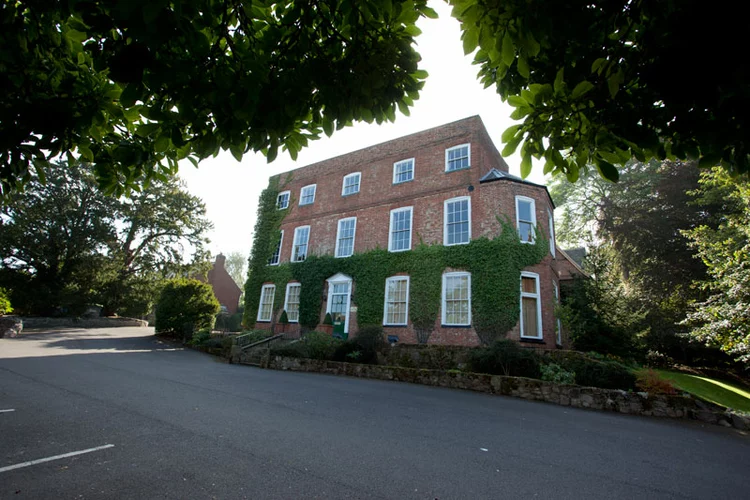 dbs_glenfield_gallery_01 (1).jpg