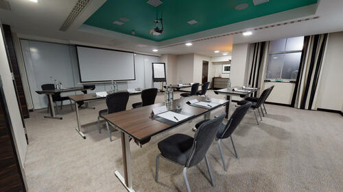 Thumbnail image of meeting_room at DoubleTree by Hilton Kensington