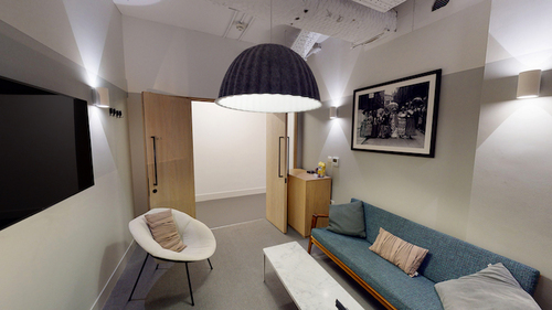 Thumbnail image of meeting_room at FORA Lloyds Avenue