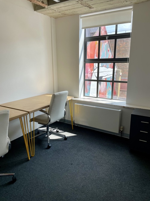 Thumbnail image of private_office at Sussex House