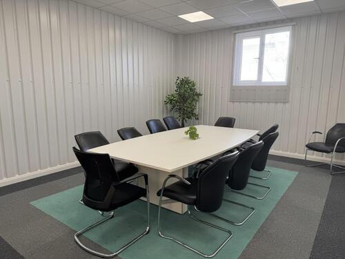 Thumbnail image of meeting_room at Unit 14