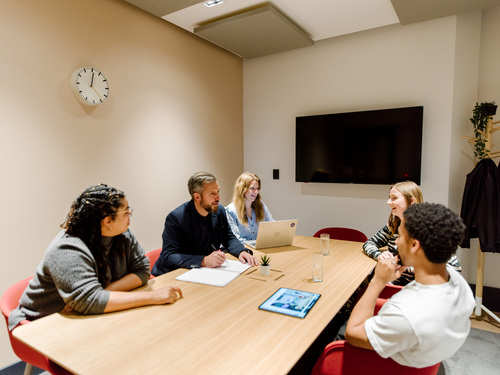 Thumbnail image of meeting_room at Pall Mall Deposit