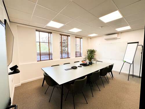 Thumbnail image of meeting_room at The Quad Summertown