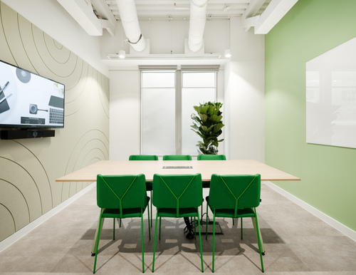 Meeting room at Huckletree Liverpool Street