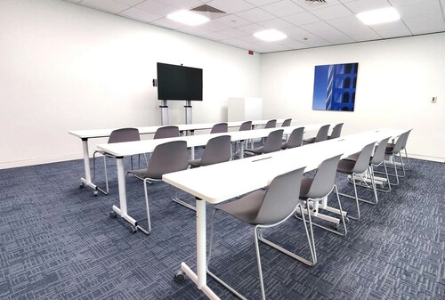 Thumbnail image of meeting_room at Italiacamp Dubai