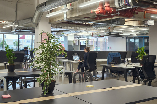 Thumbnail image of desk at Town Square Kingston