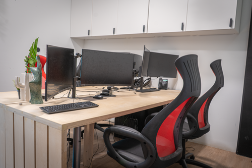 Private office at 2727 Coworking