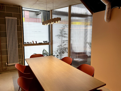 Meeting room for hire in Canary Wharf in Keyboard & Dreams Royal Docks