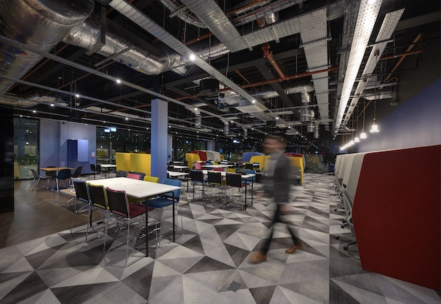 Coworking area at Vworks Basingstoke 