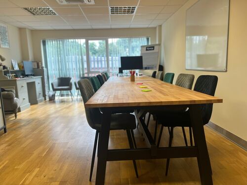 Thumbnail image of desk at Breakout