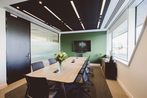 Thumbnail image of meeting_room at Orega Ingenuity House